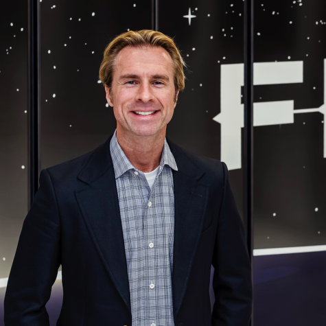 Headshot of Grosvenor 