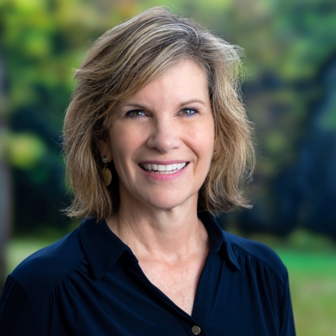 Janet Jaseckas Headshot